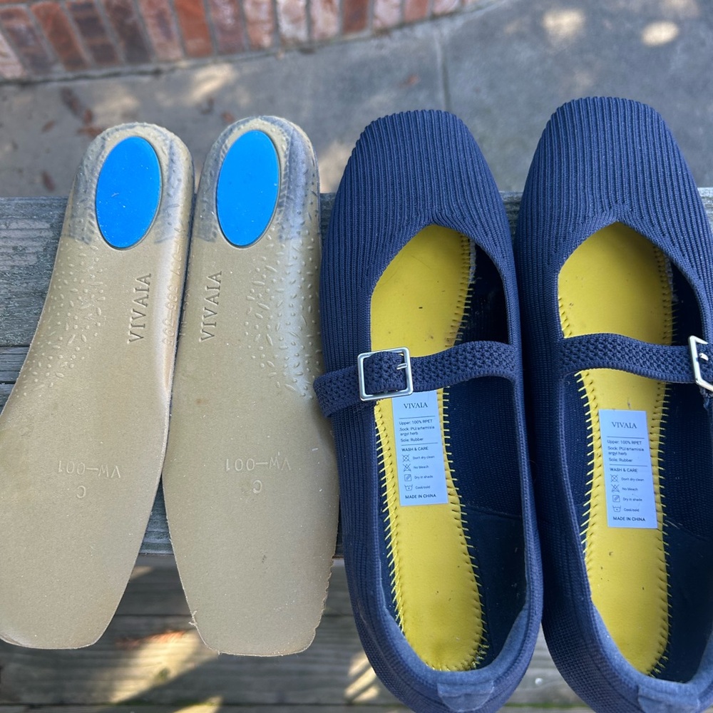 Vivaia Navy Margot Mary Janes. Square toe. Size 39.5 - Picture 5 of 6